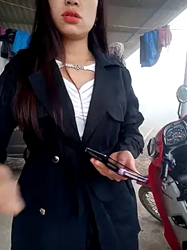 Snapshot of congchua977 chatting on 02/19/26, 01:24 congchua977 online show from 02/19/26, 01:24