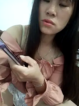 Snapshot of congchua977 chatting on 03/01/26, 02:39 congchua977 online show from 03/01/26, 02:39