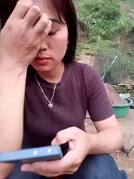 Snapshot of congchua977 chatting on 03/28/26, 11:22 congchua977 online show from 03/28/26, 11:22