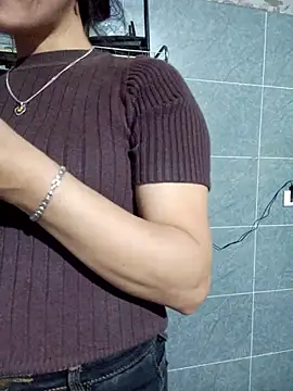 Snapshot of congchua977 chatting on 03/17/26, 11:24 congchua977 online show from 03/17/26, 11:24