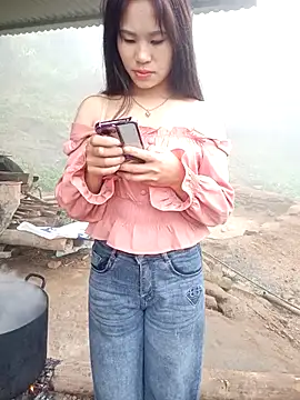 Snapshot of congchua977 chatting on 02/20/26, 01:46 congchua977 online show from 02/20/26, 01:46