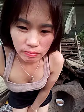 Snapshot of congchua977 chatting on 02/21/26, 11:12 congchua977 online show from 02/21/26, 11:12