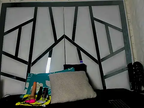 Lunahot68 online show from 03/29/26, 03:08