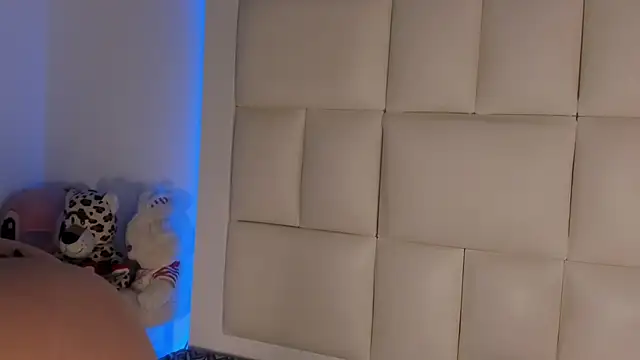 raven js online show from 01/12/26, 03:57