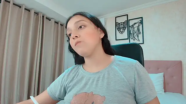 Snapshot of littlemolly_walcott chatting on 07/01/26, 01:17 littlemolly walcott online show from 07/01/26, 01:17