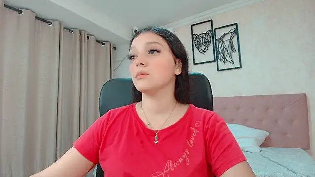littlemolly walcott online show from 05/07/26, 11:08