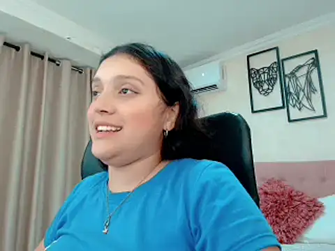 littlemolly walcott online show from 03/18/26, 12:25