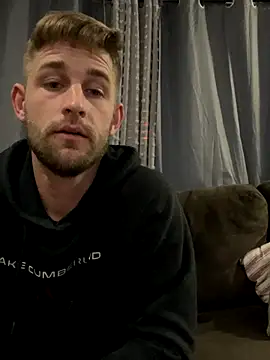 whiteknightt944 online show from 12/23/25, 06:34