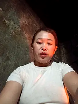 Snapshot of dakota-kis chatting on 03/28/26, 11:28 dakota-kis online show from 03/28/26, 11:28