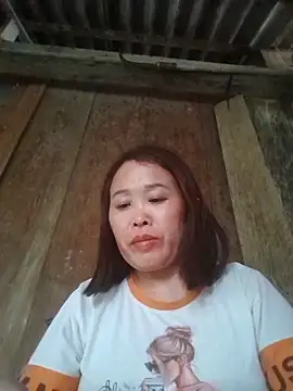 Snapshot of dakota-kis chatting on 04/03/26, 10:32 dakota-kis online show from 04/03/26, 10:32