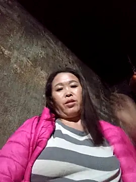 Snapshot of dakota-kis chatting on 03/06/26, 12:33 dakota-kis online show from 03/06/26, 12:33