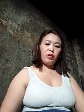 Snapshot of dakota-kis chatting on 03/18/26, 12:36 dakota-kis online show from 03/18/26, 12:36