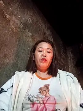 Snapshot of dakota-kis chatting on 03/13/26, 11:32 dakota-kis online show from 03/13/26, 11:32