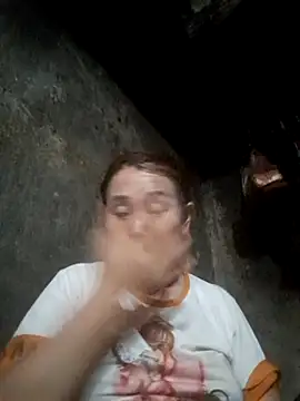 Snapshot of dakota-kis chatting on 04/03/26, 11:44 dakota-kis online show from 04/03/26, 11:44