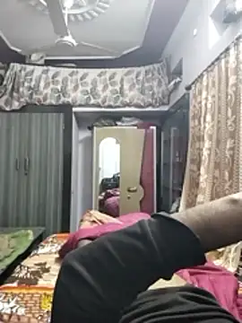 Snapshot of hornycouple20000 chatting on 02/03/26, 11:10 hornycouple20000 online show from 02/03/26, 11:10