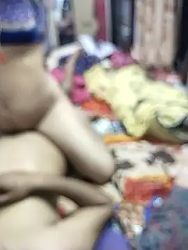 Snapshot of hornycouple20000 chatting on 02/24/26, 05:25 hornycouple20000 online show from 02/24/26, 05:25