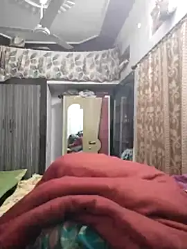 Snapshot of hornycouple20000 chatting on 02/06/26, 12:28 hornycouple20000 online show from 02/06/26, 12:28