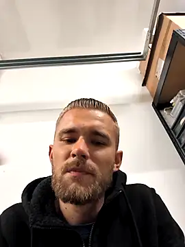 Benjamiinlt online show from 05/05/26, 06:33