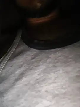 amazingboyyy12 online show from 02/16/26, 12:42