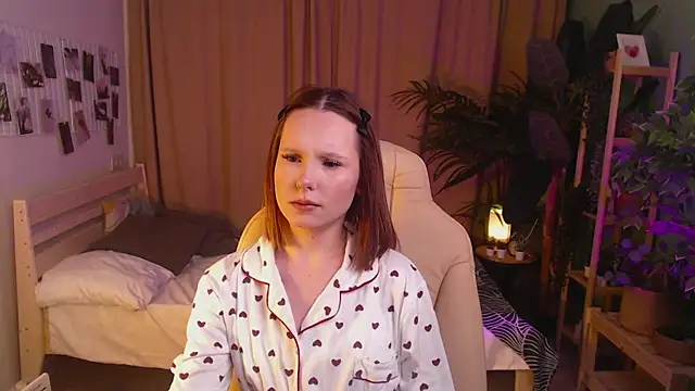 Haya Harareet online show from 01/14/26, 01:09