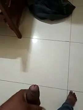 balusumi66 online show from 04/07/26, 12:51