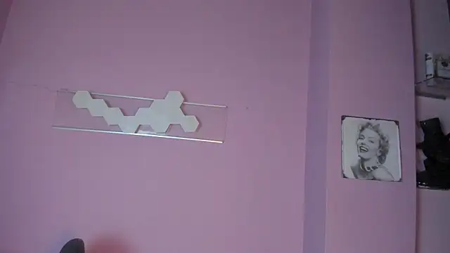 Isaa jonnes  online show from 01/14/26, 03:10