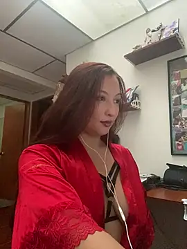 Scarlet auraa online show from 01/11/26, 10:05