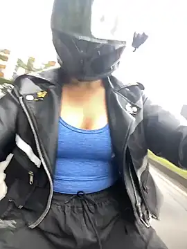 Scarlet auraa online show from 07/12/26, 08:09