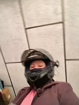 Scarlet auraa online show from 03/05/26, 05:31