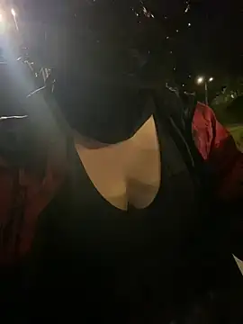 Scarlet auraa online show from 06/29/26, 11:59