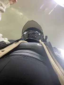 Scarlet auraa online show from 04/07/26, 11:28