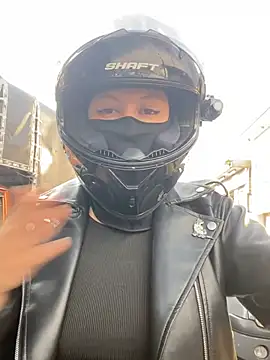 Scarlet auraa online show from 03/09/26, 10:13