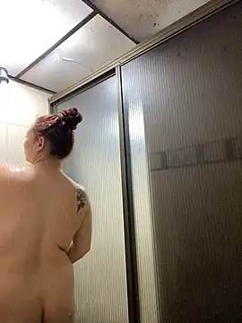 Scarlet auraa online show from 03/29/26, 05:25