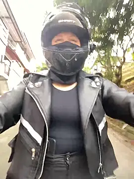 Scarlet auraa online show from 03/27/26, 08:43