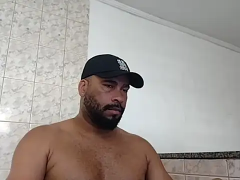 Snapshot of saintmorenobrag chatting on 01/07/26, 02:22 saintmorenobrag online show from 01/07/26, 02:22