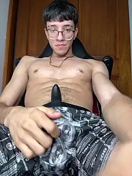 ArthurDavies  online show from 02/23/26, 08:26