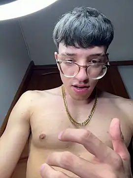 ArthurDavies  online show from 02/17/26, 06:22