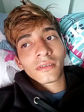 Snapshot of Andy_Kein chatting on 03/03/26, 02:57 Andy Kein online show from 03/03/26, 02:57