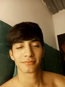 Snapshot of Andy_Kein chatting on 01/09/26, 04:36 Andy Kein online show from 01/09/26, 04:36