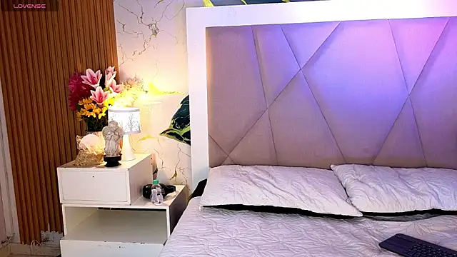 Sienna Desiree online show from 05/16/26, 11:20