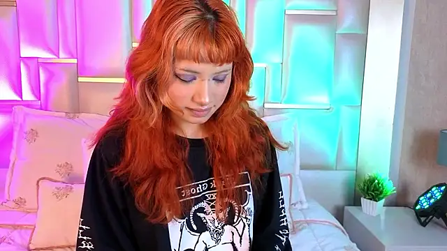 Sienna Desiree online show from 02/11/26, 12:27