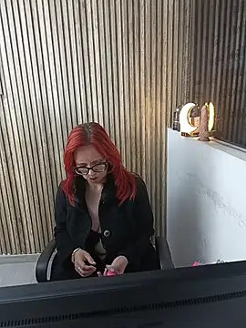 MarianaMonsalve  online show from 02/06/26, 04:08