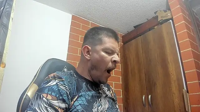 Snapshot of sexcolombia20 chatting on 04/13/26, 10:52 sexcolombia20 online show from 04/13/26, 10:52