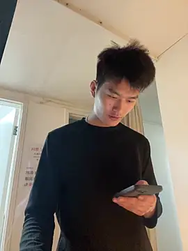 nanda108520 online show from 04/04/26, 06:25