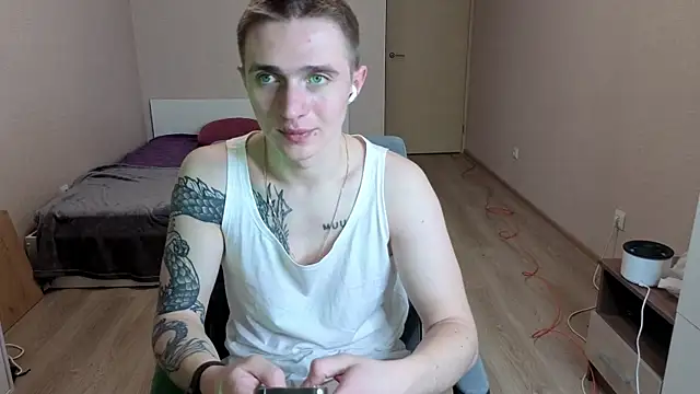 LEO  MILLER online show from 04/13/26, 10:36