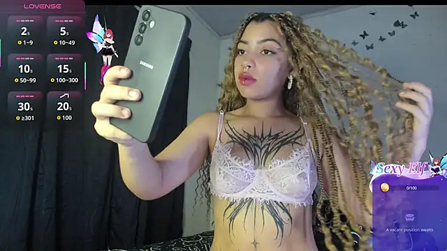 Ashnikko   online show from 02/07/26, 11:02