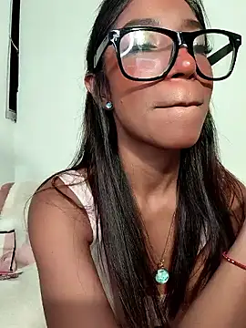 DAMMLEYLA online show from 01/11/26, 07:15