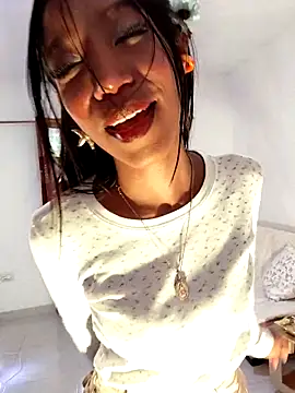 DAMMLEYLA online show from 02/10/26, 03:00