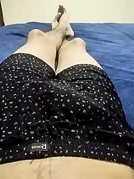 Snapshot of Vinho_18 chatting on 02/04/26, 10:05 Vinho 18 online show from 02/04/26, 10:05