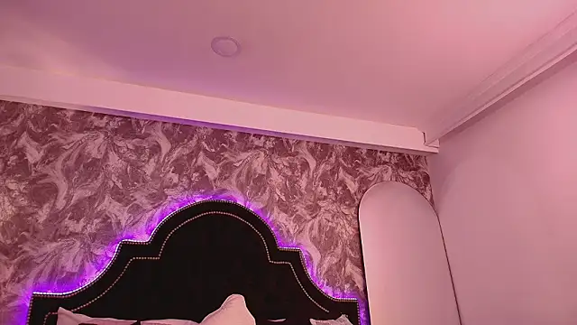 Chloe Connor online show from 03/13/26, 02:16